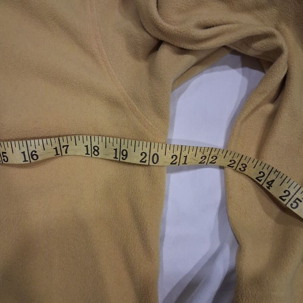Patagonia Womens Yellow 1/4 Zip Fleece - Picture 7 of 9